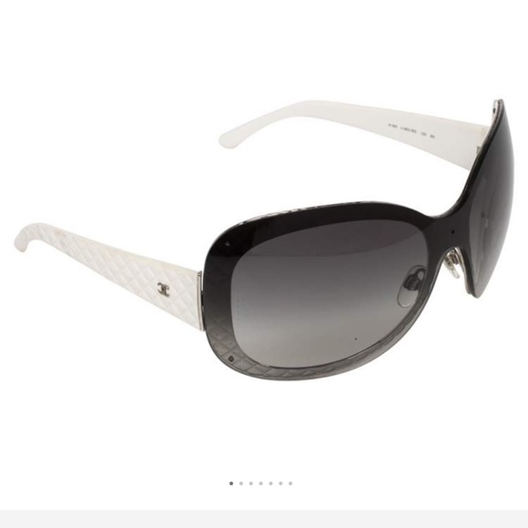 Chanel Black And Off White Oversized Sunglasses Sleek Modern Design - Picture 6 of 6